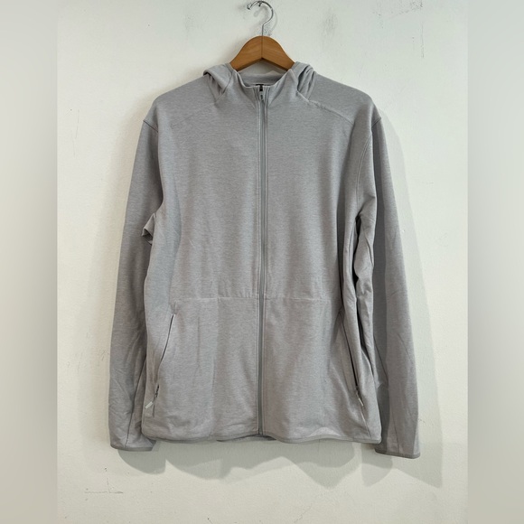 Lululemon Surge Warm Full Zip Hoodie Men's Size  XL Gray Athletic Run NWOT 
Gym - Picture 1 of 10